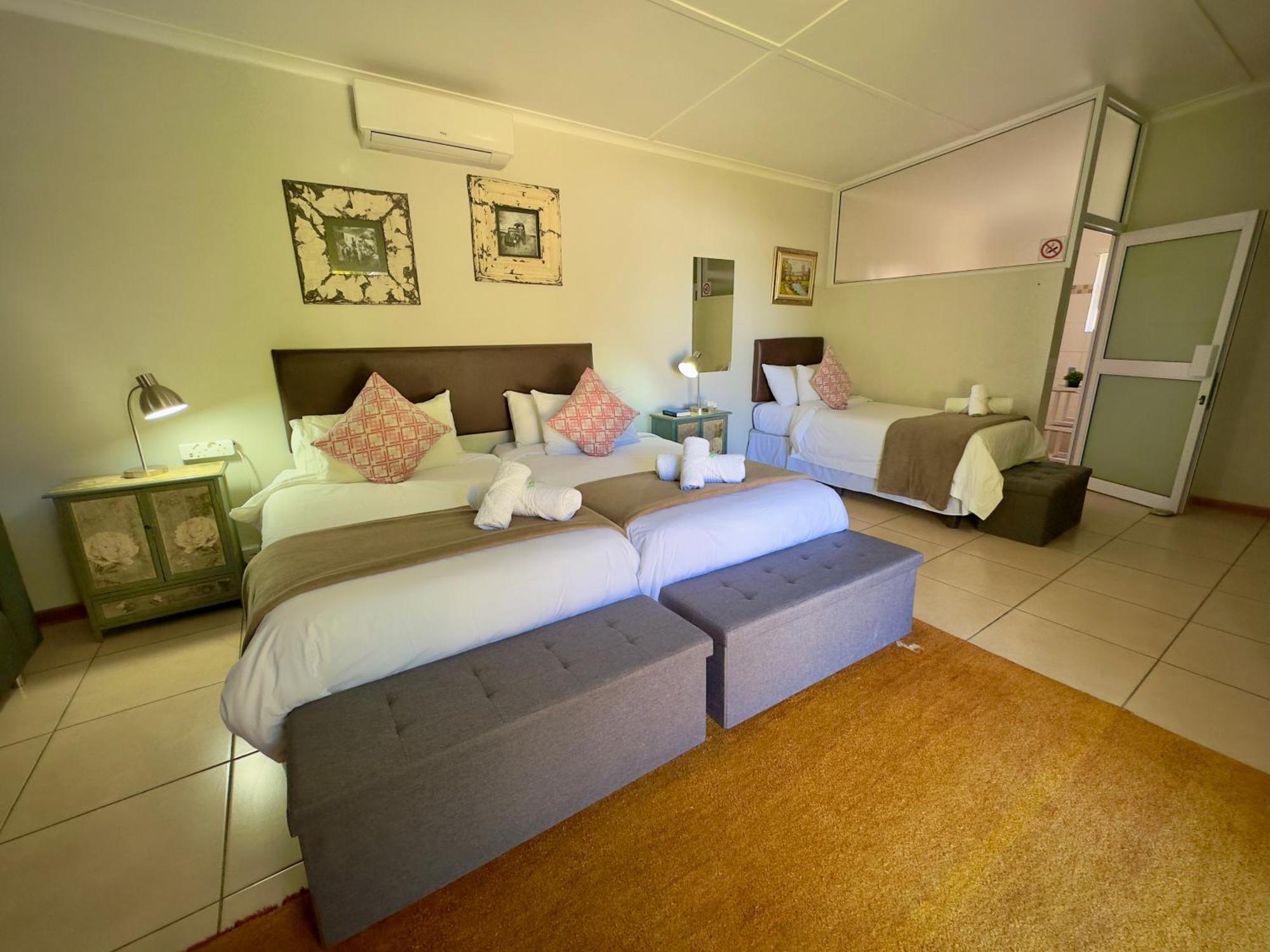 Kliprand Guesthouse Springbok Extérieur photo